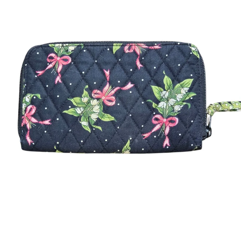 Vera Bradley this retired